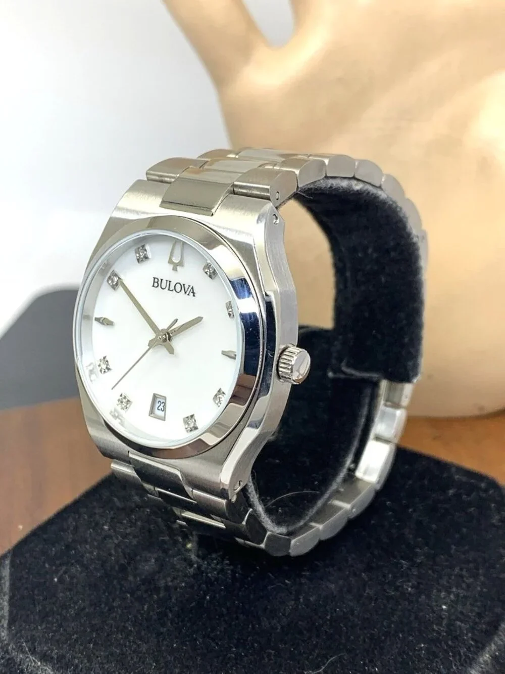 Bulova Women's Watch 96P218 Surveyor Quartz Mother of Pearl Dial Diamond 34mm